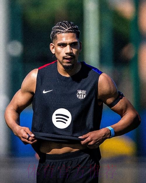 阿劳霍:我们需要振作起来 期待与皇马的对决